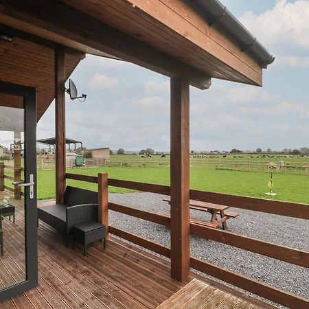 The Lodge At Crossroads Farm Bridgwater Exteriör bild