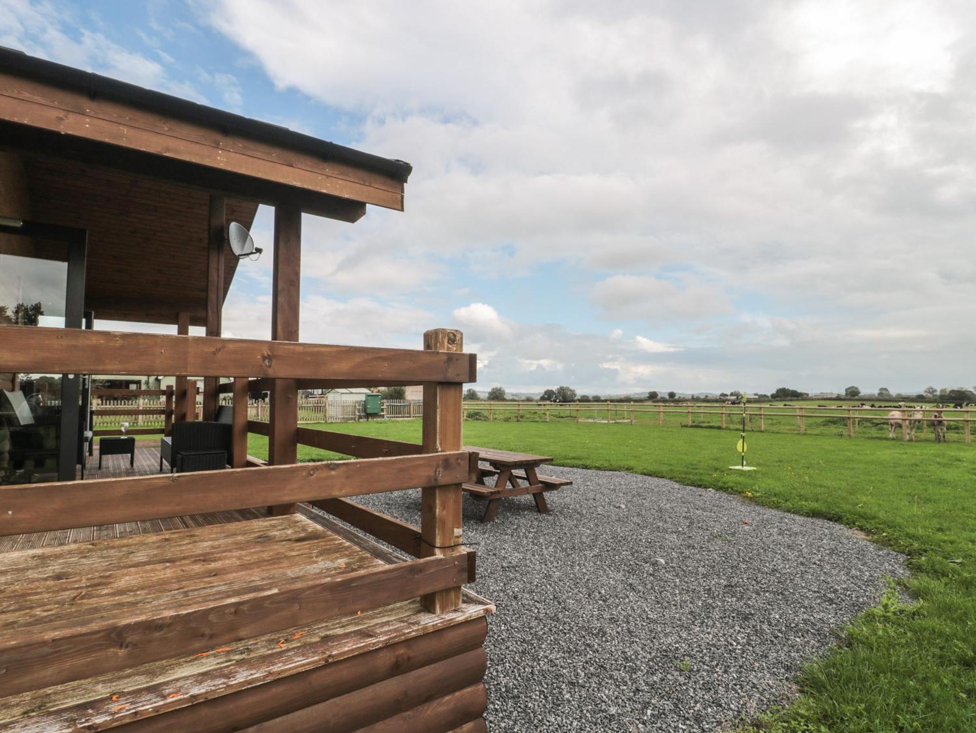 The Lodge At Crossroads Farm Bridgwater Exteriör bild